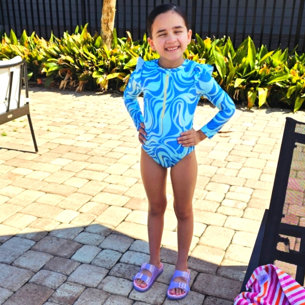 Girls Swim